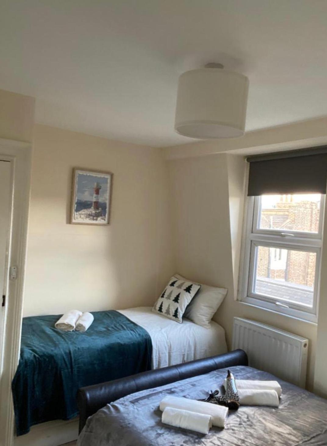 Lovely Private Rooms In Camden, Central Londra Exterior foto