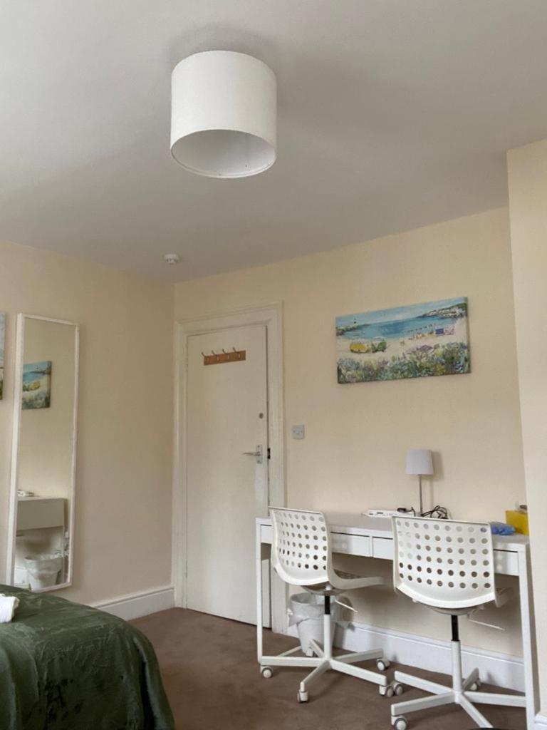 Lovely Private Rooms In Camden, Central Londra Exterior foto